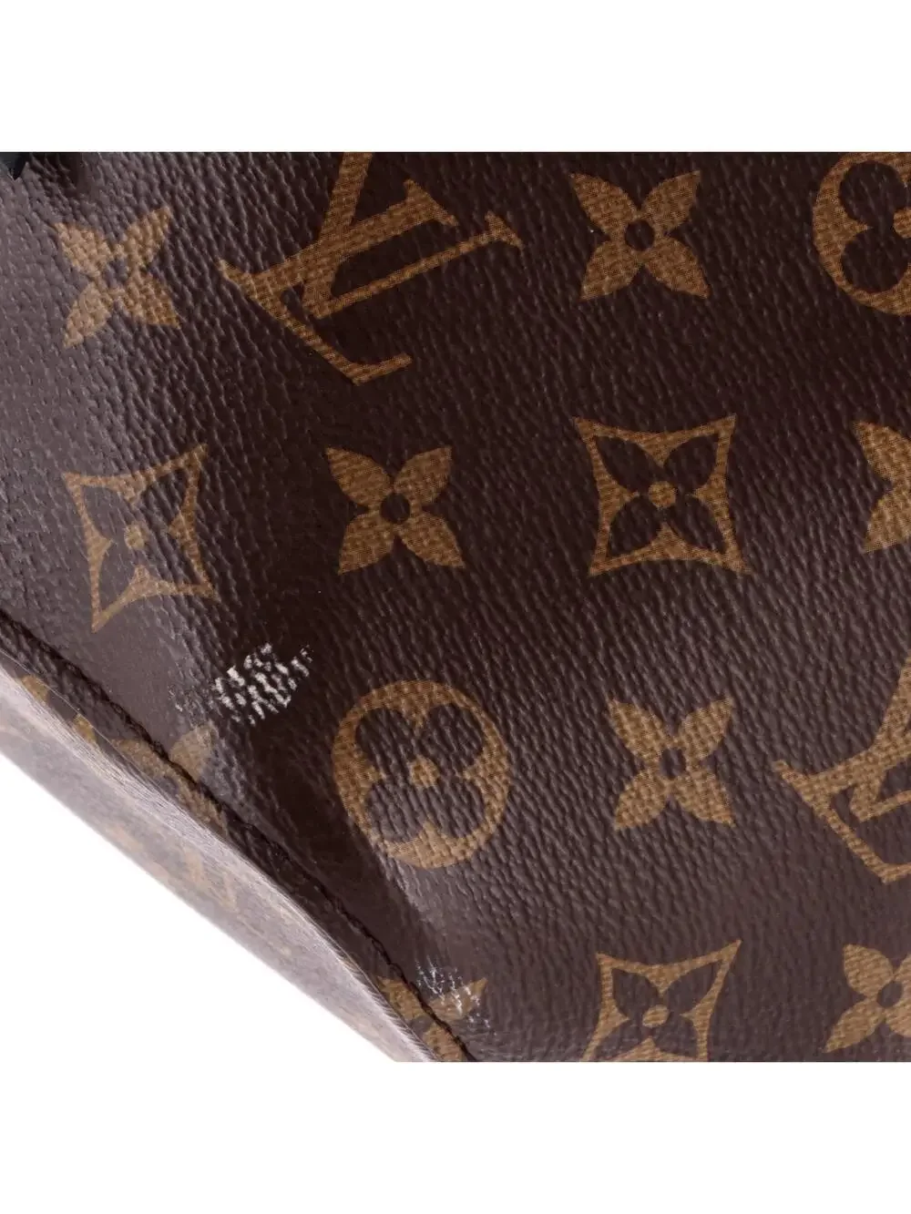 Louis Vuitton step out